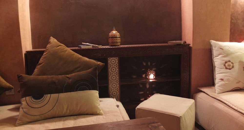 Riad Tigmi Kenza Тизнит Экстерьер фото