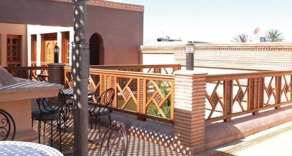 Riad Tigmi Kenza Тизнит Экстерьер фото